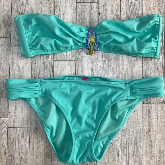 Victoria’s Secret Strapless Bikini - Picture 9 of 9